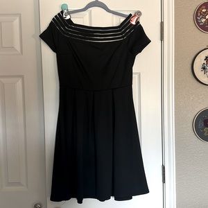 ModCloth/yellow star black off the shoulder dress